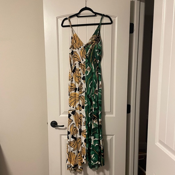 FARM Rio Banana and Leaf Dress - Picture 2 of 4